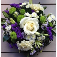 luxe design of the week - vivid oasis posy