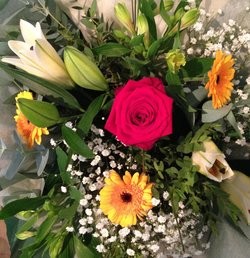 LUXE Design of the Week - Sunshine Romance Bouquet