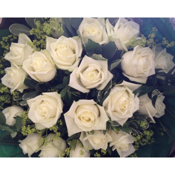 24 Cream or Pink Roses - Ultimate Luxury Valentines Bouquet